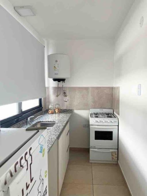 Apartamento Luminoso Dpto Con Vista Panoramica Y Cochera Techada *